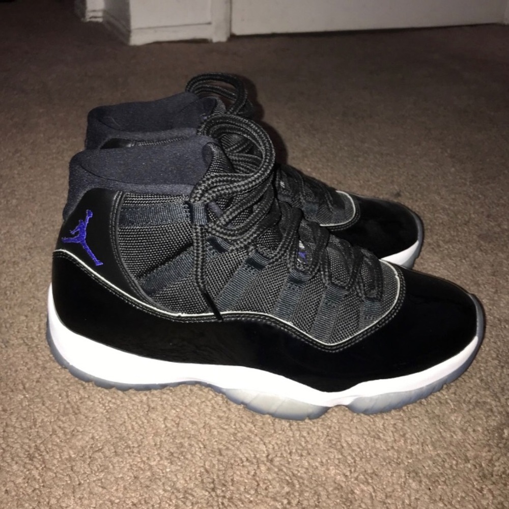 2016 Jordan 11 Space Jam - Picture 9 of 9